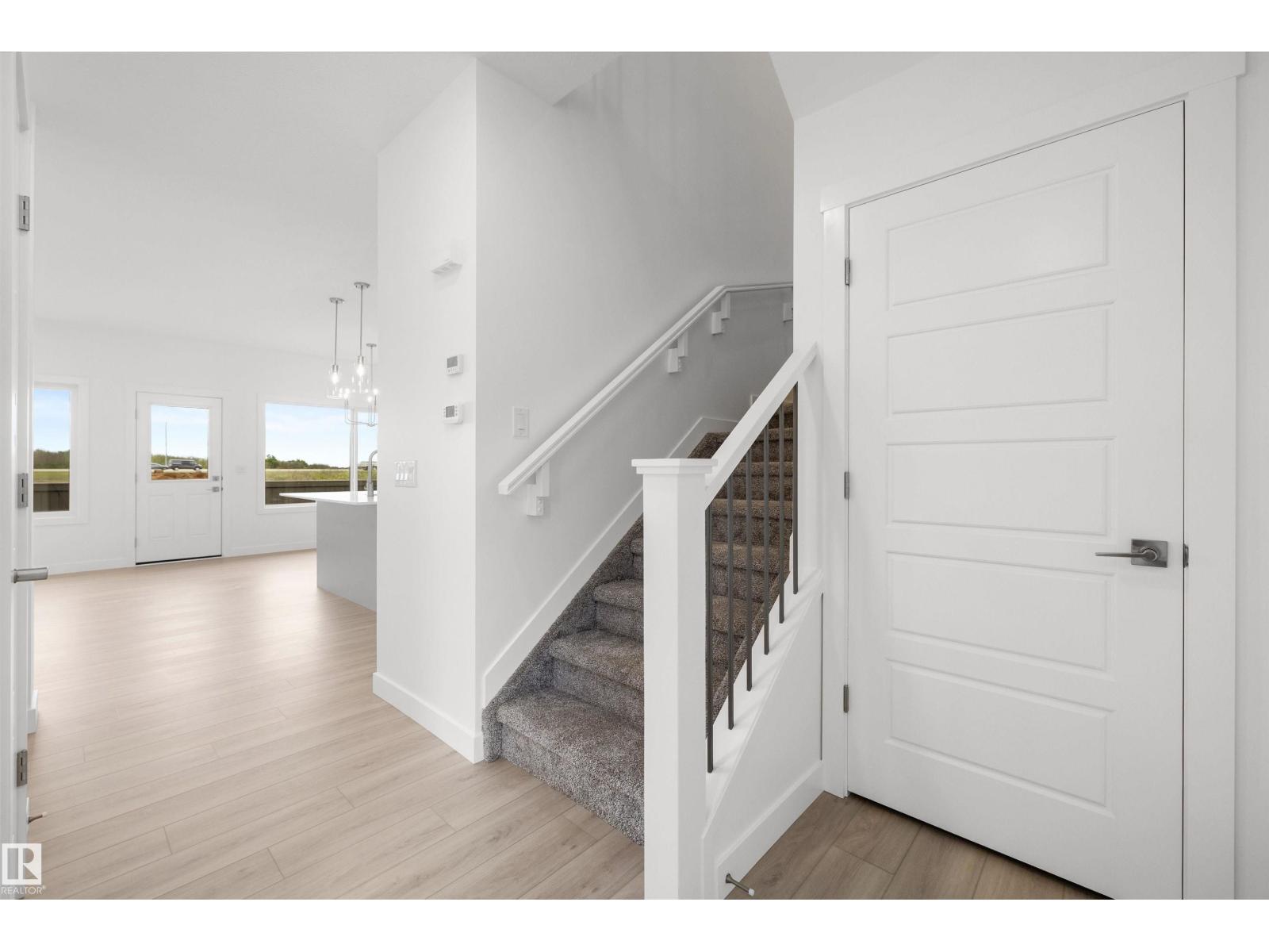 8536 183 AV NW - photo 5
