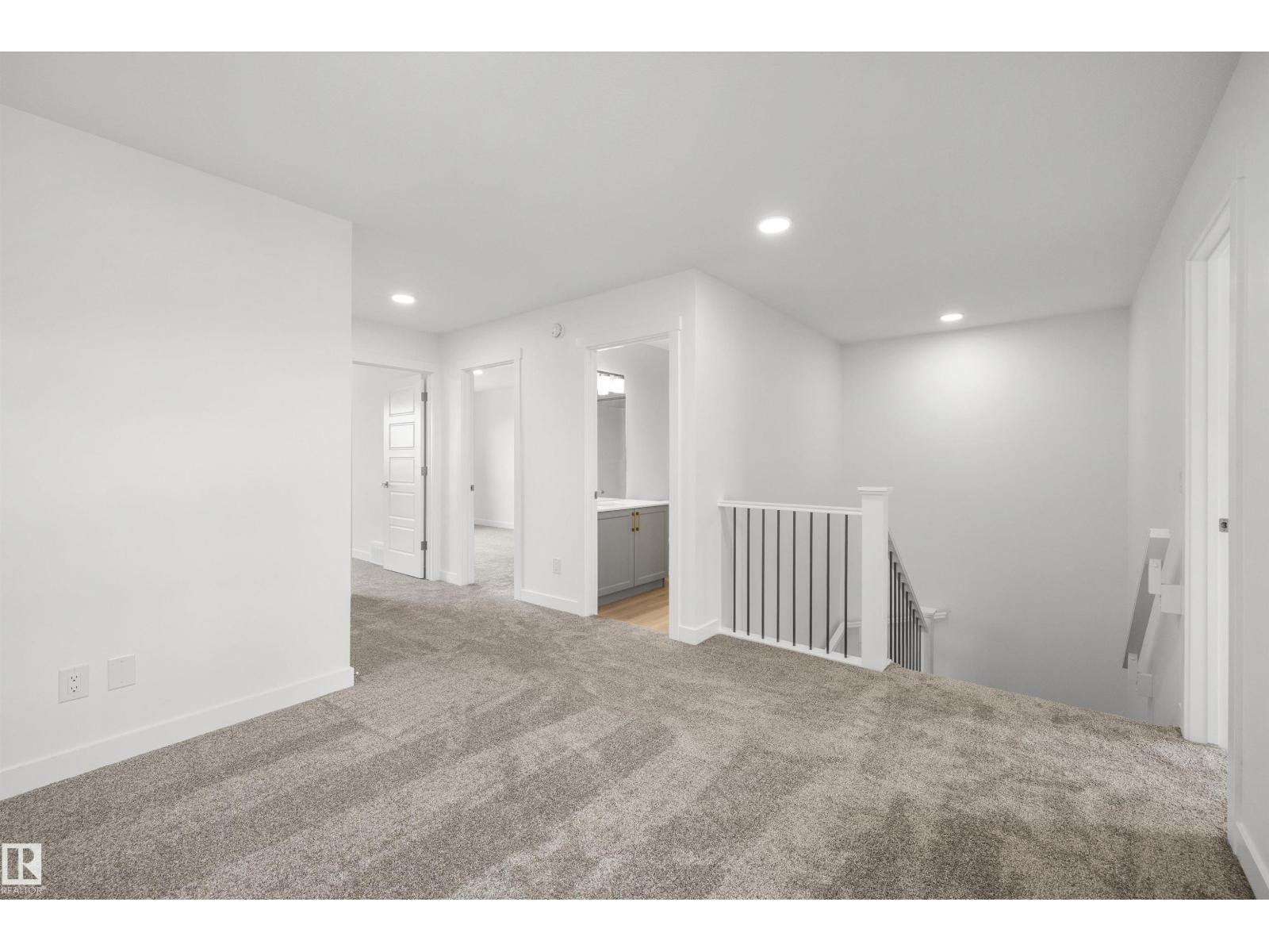 8536 183 AV NW - 22