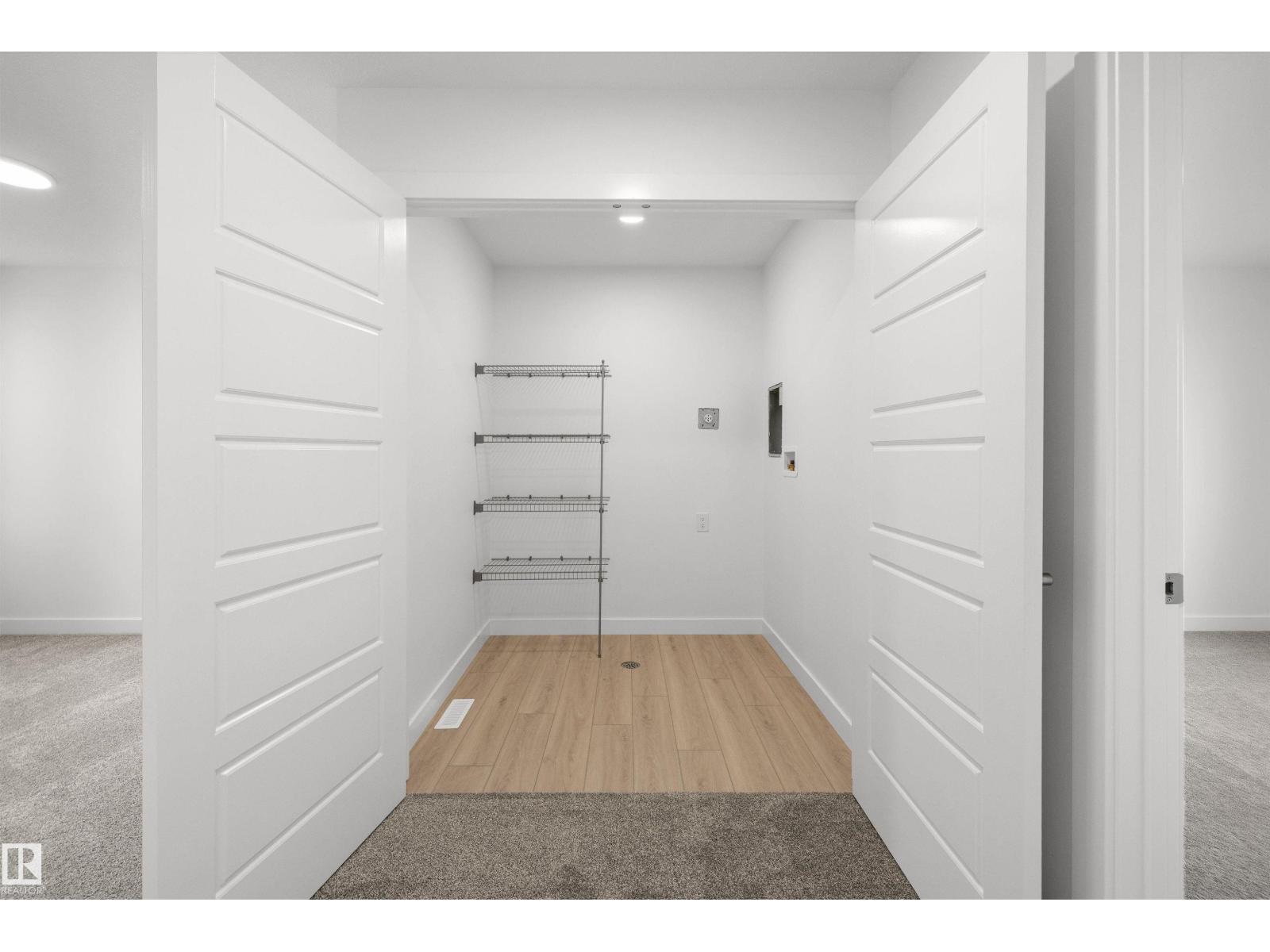 8536 183 AV NW - 31