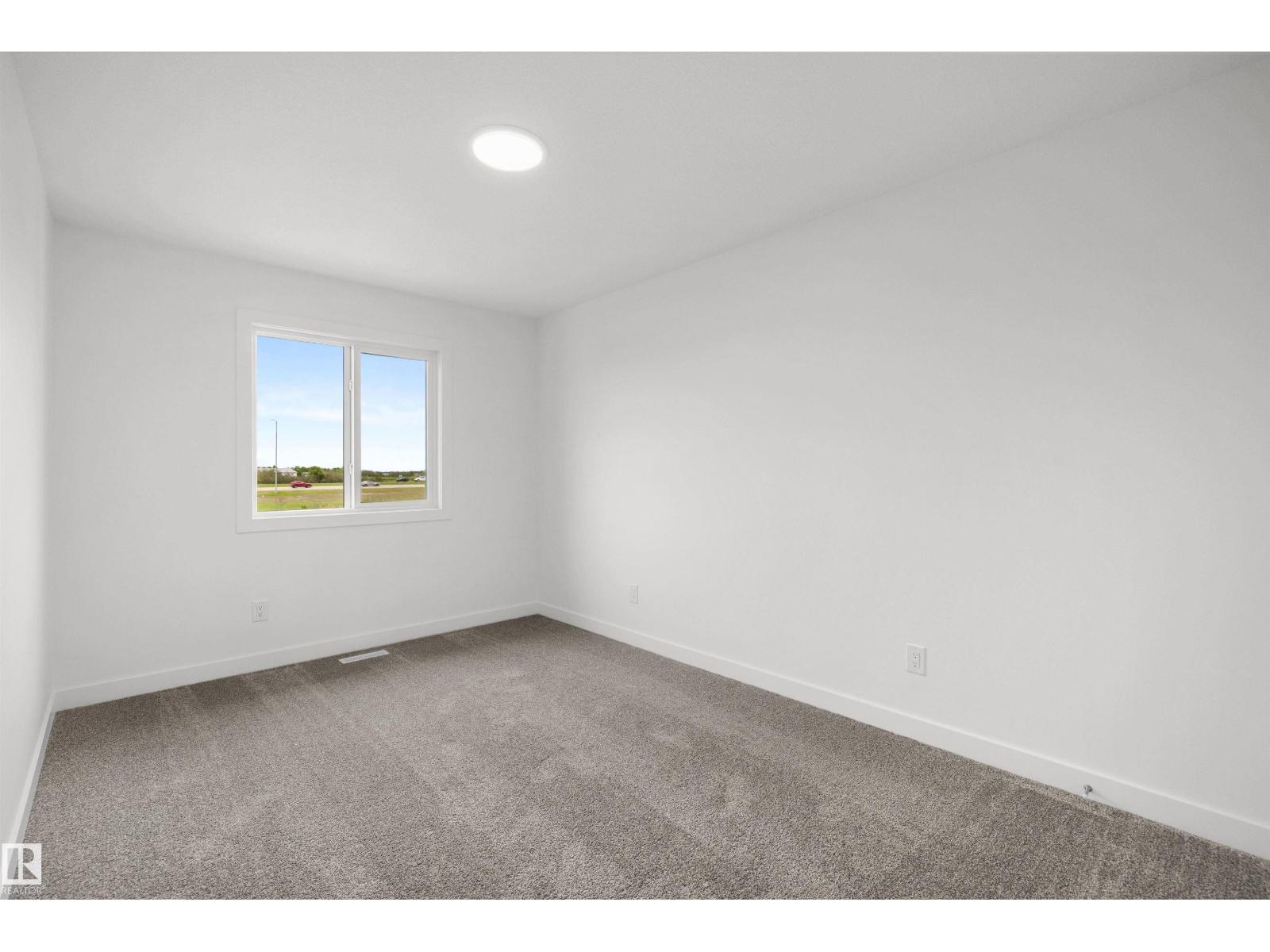 8536 183 AV NW - 25