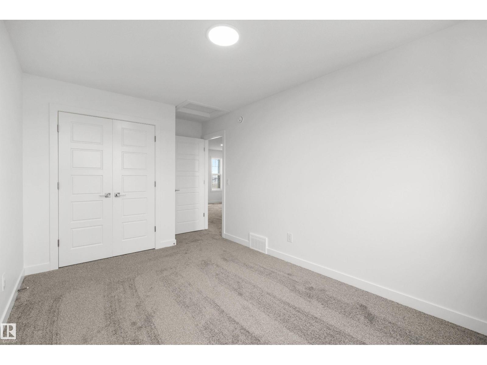 8536 183 AV NW - 26