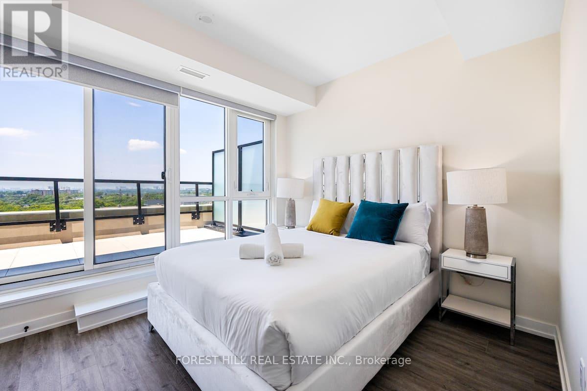 #725 2300 ST CLAIR AVENUE W - 17
