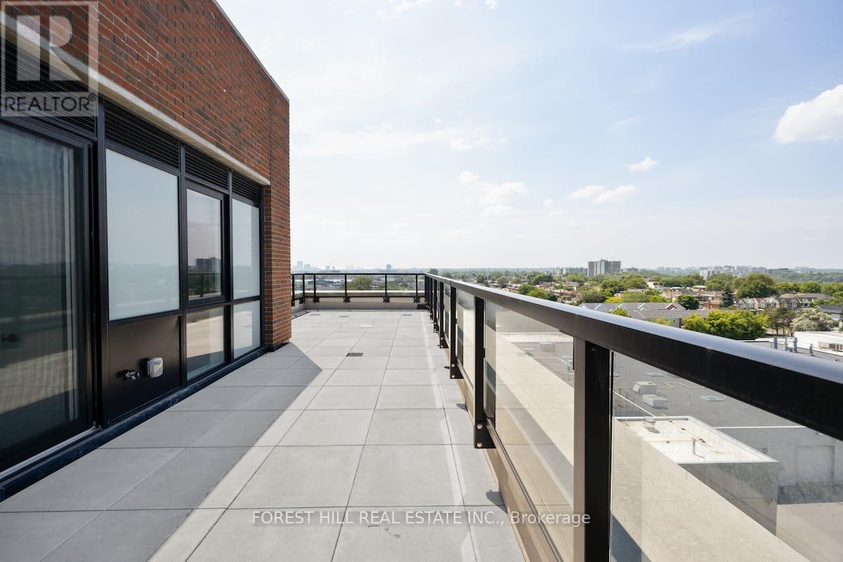 #725 2300 ST CLAIR AVENUE W - 22
