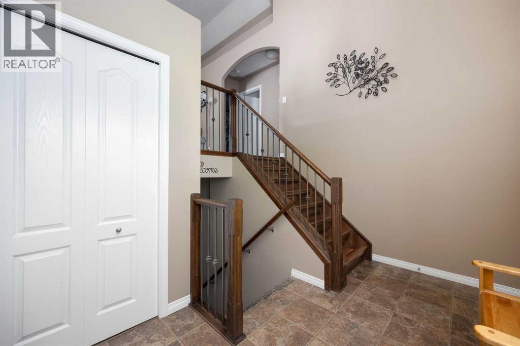299 Pacific Crescent - photo 4
