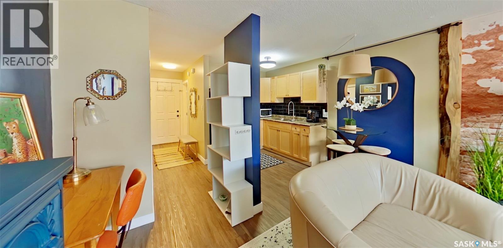 2 2358 Rae STREET — photo 9