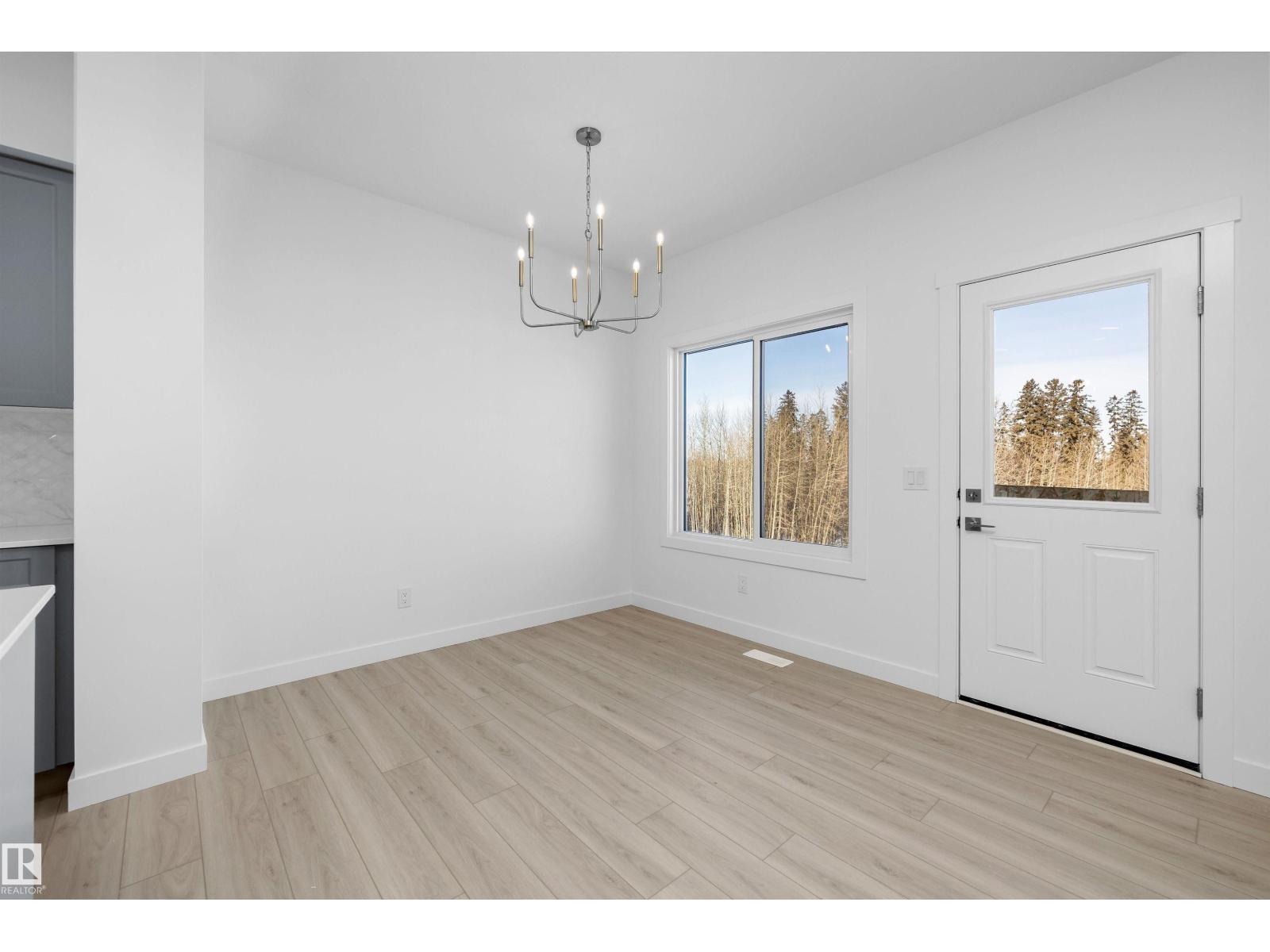 18931 24 AV NW - 10