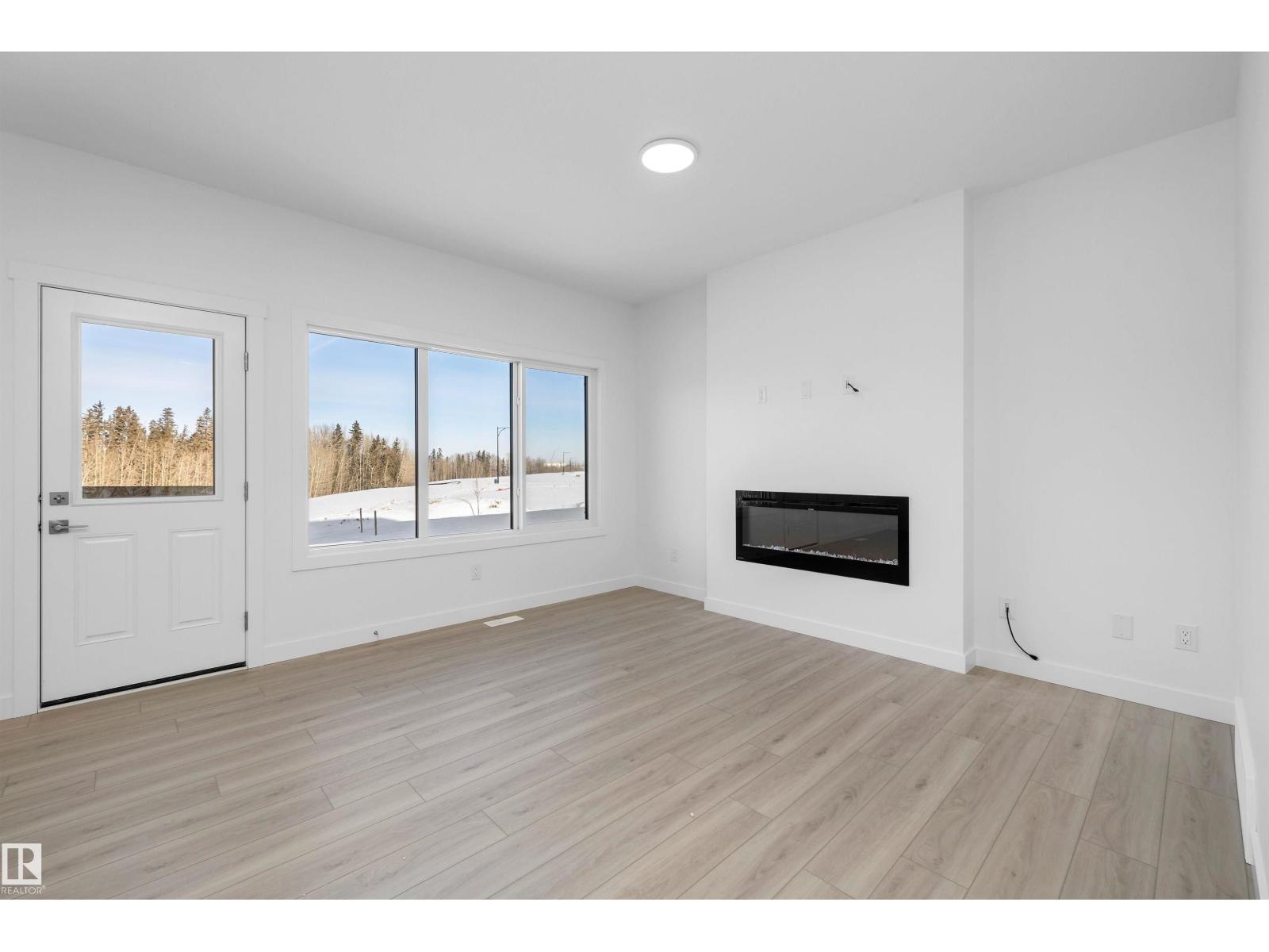 18931 24 AV NW - 14