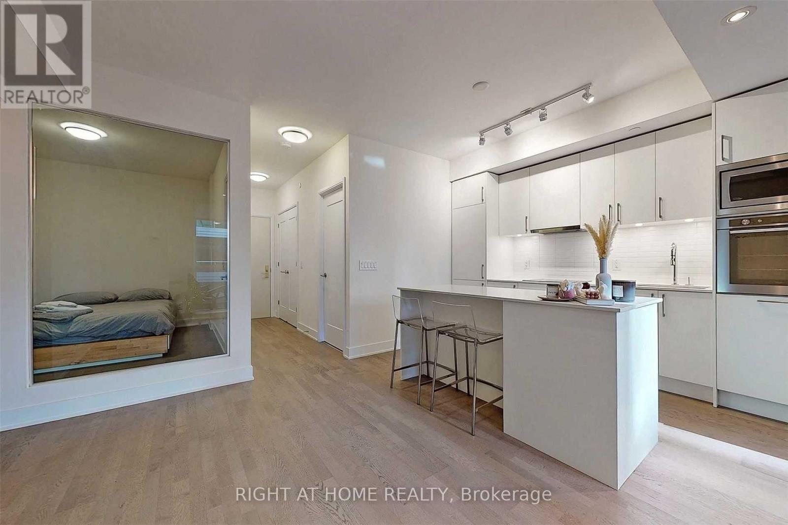 #408 88 CUMBERLAND STREET - 19