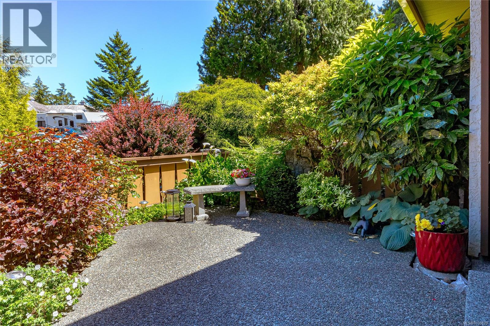 4770 Amblewood Dr - 7