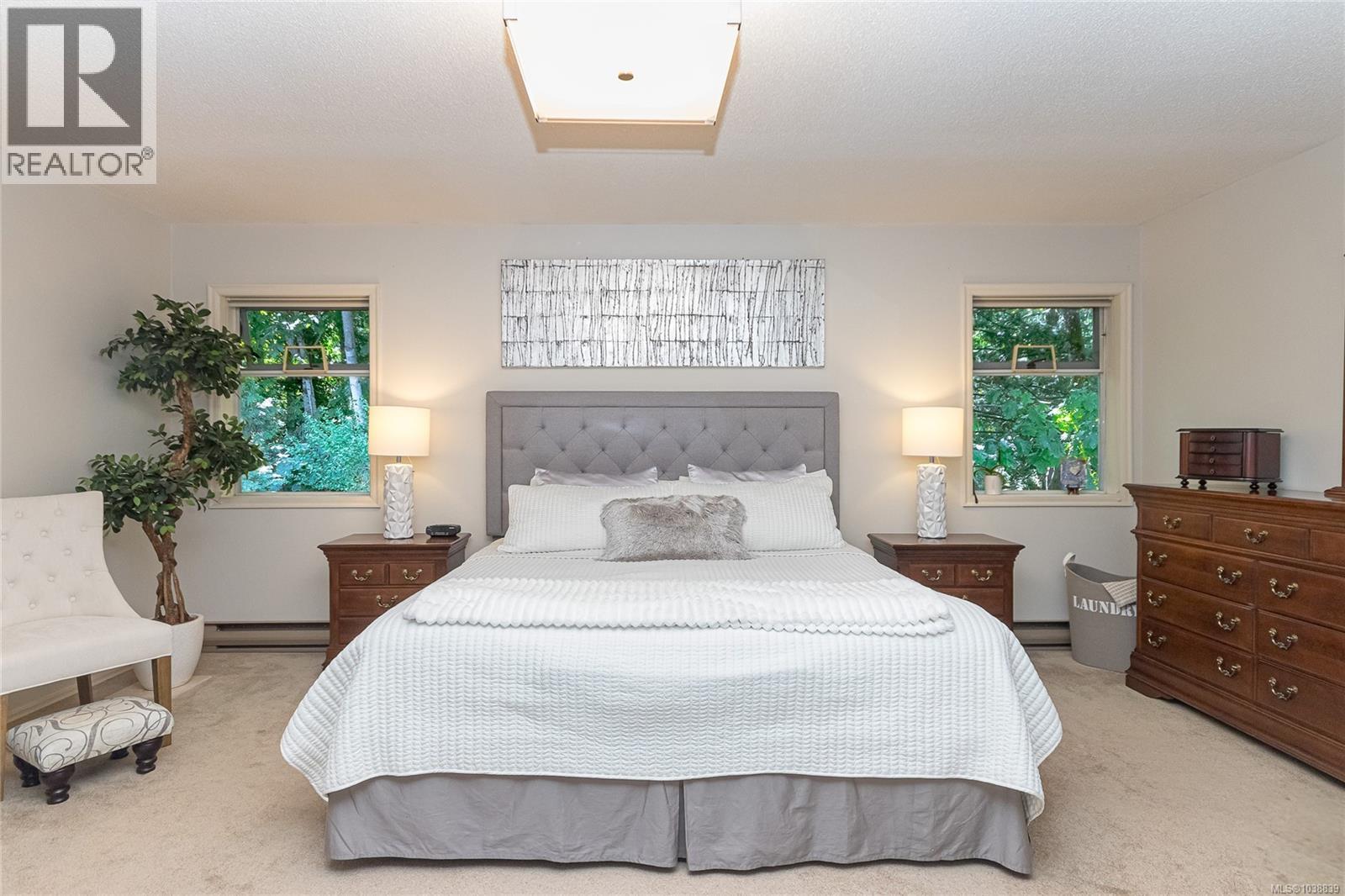 4770 Amblewood Dr - 24