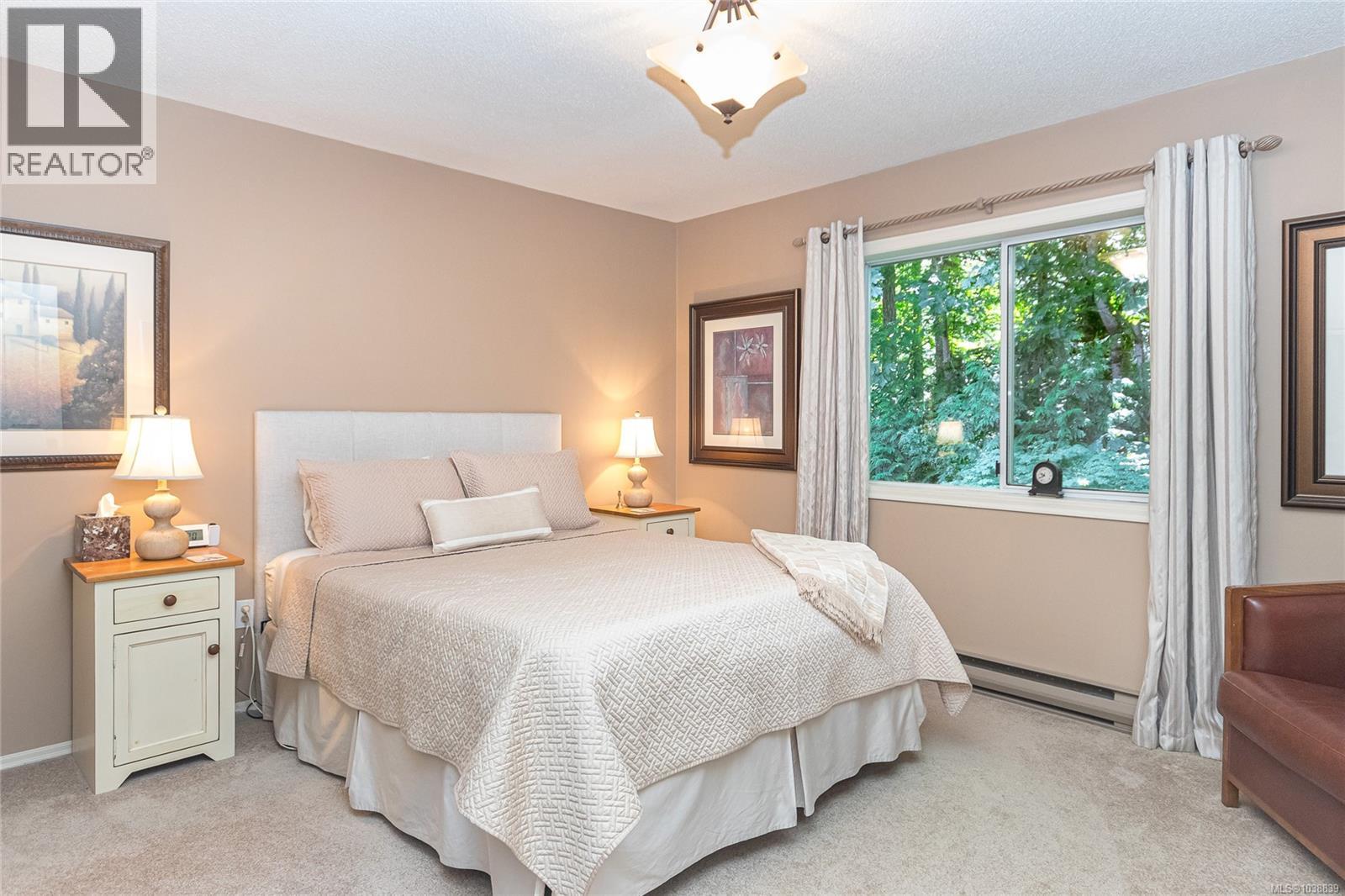 4770 Amblewood Dr - 27