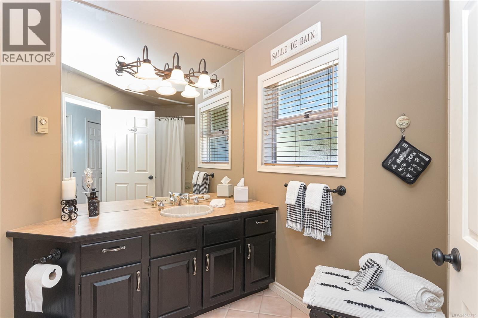 4770 Amblewood Dr - 28