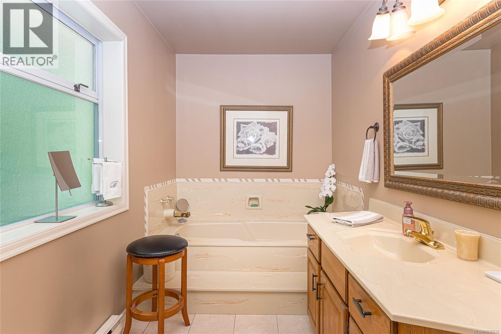 4770 Amblewood Dr - 26