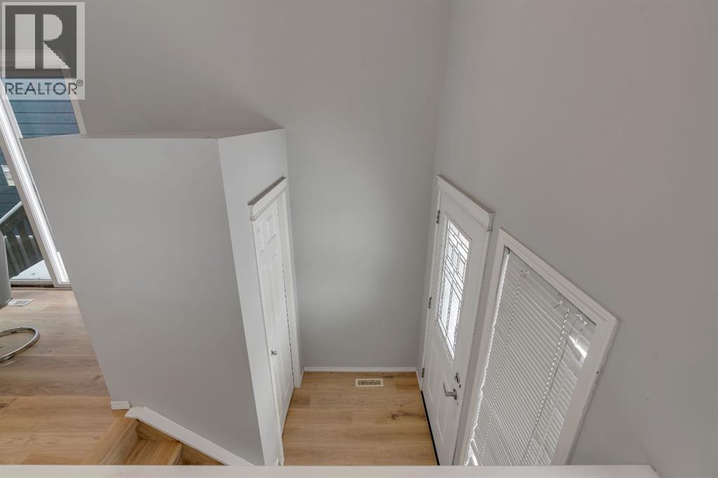 41 Saddlefield Drive NE - 4