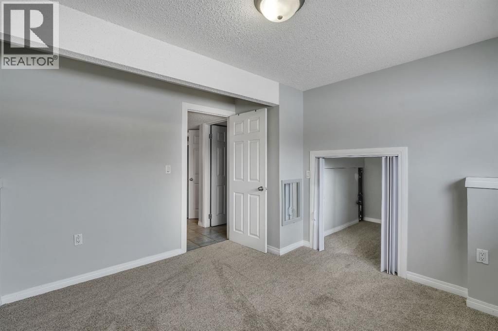 41 Saddlefield Drive NE - 42