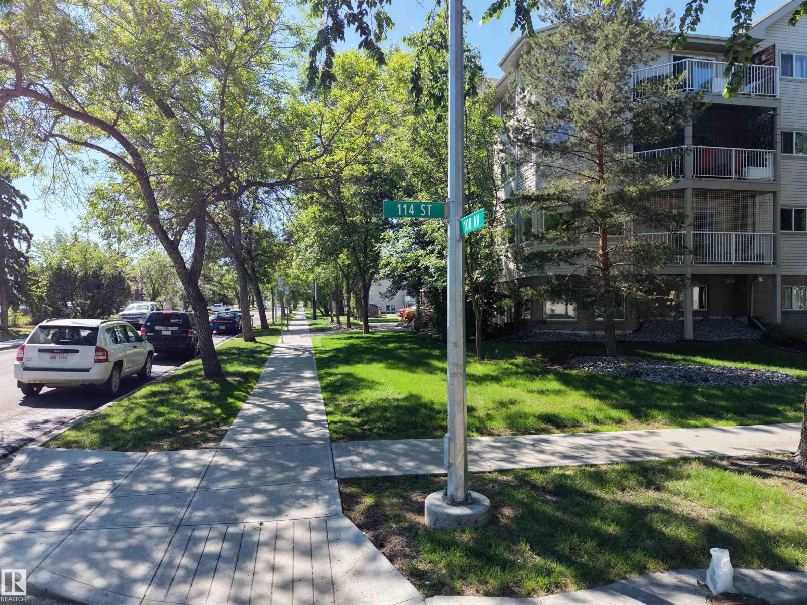 #201 11408 108 AV NW — photo 31