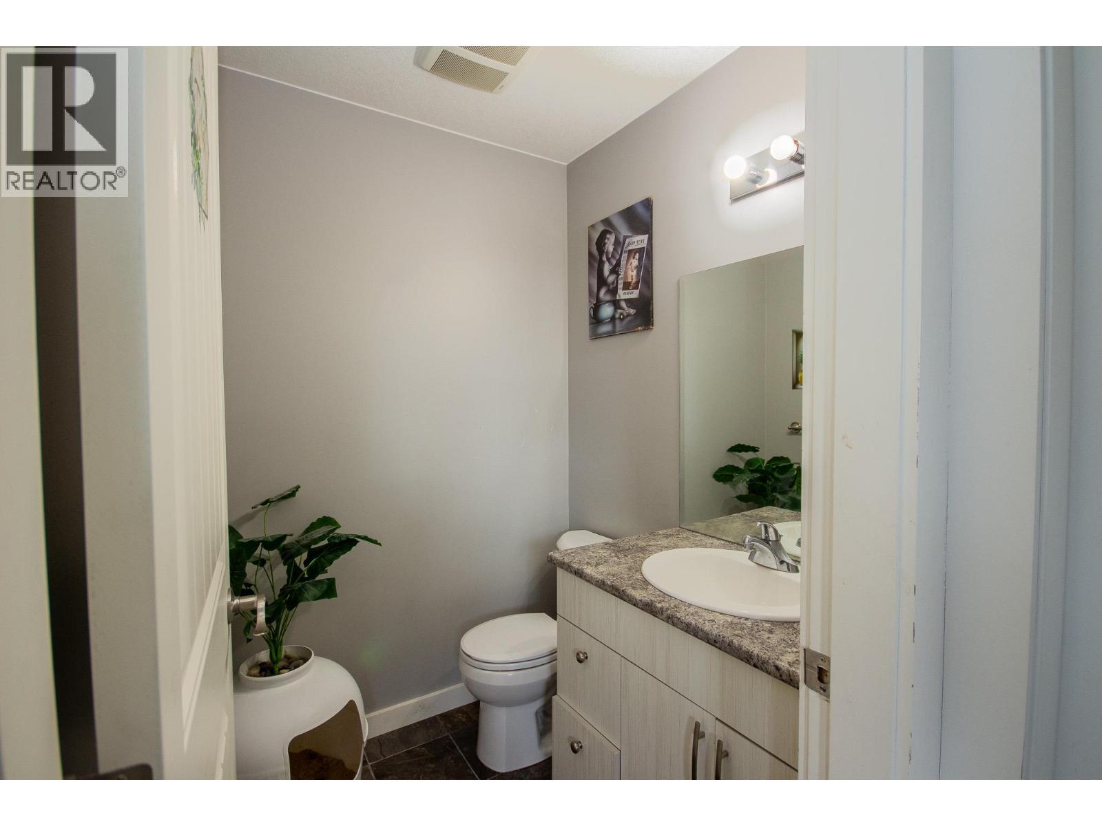 8219 18 Street - 7