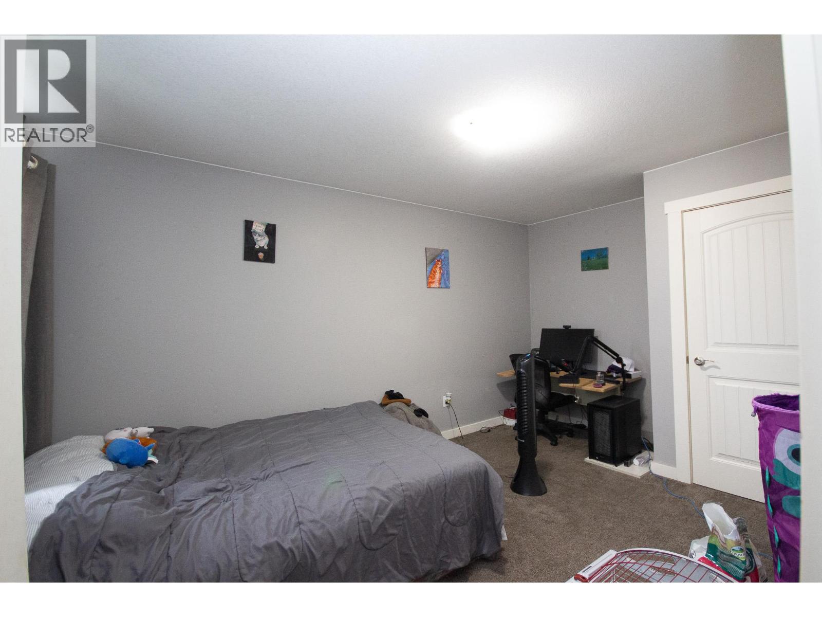 8219 18 Street - 11
