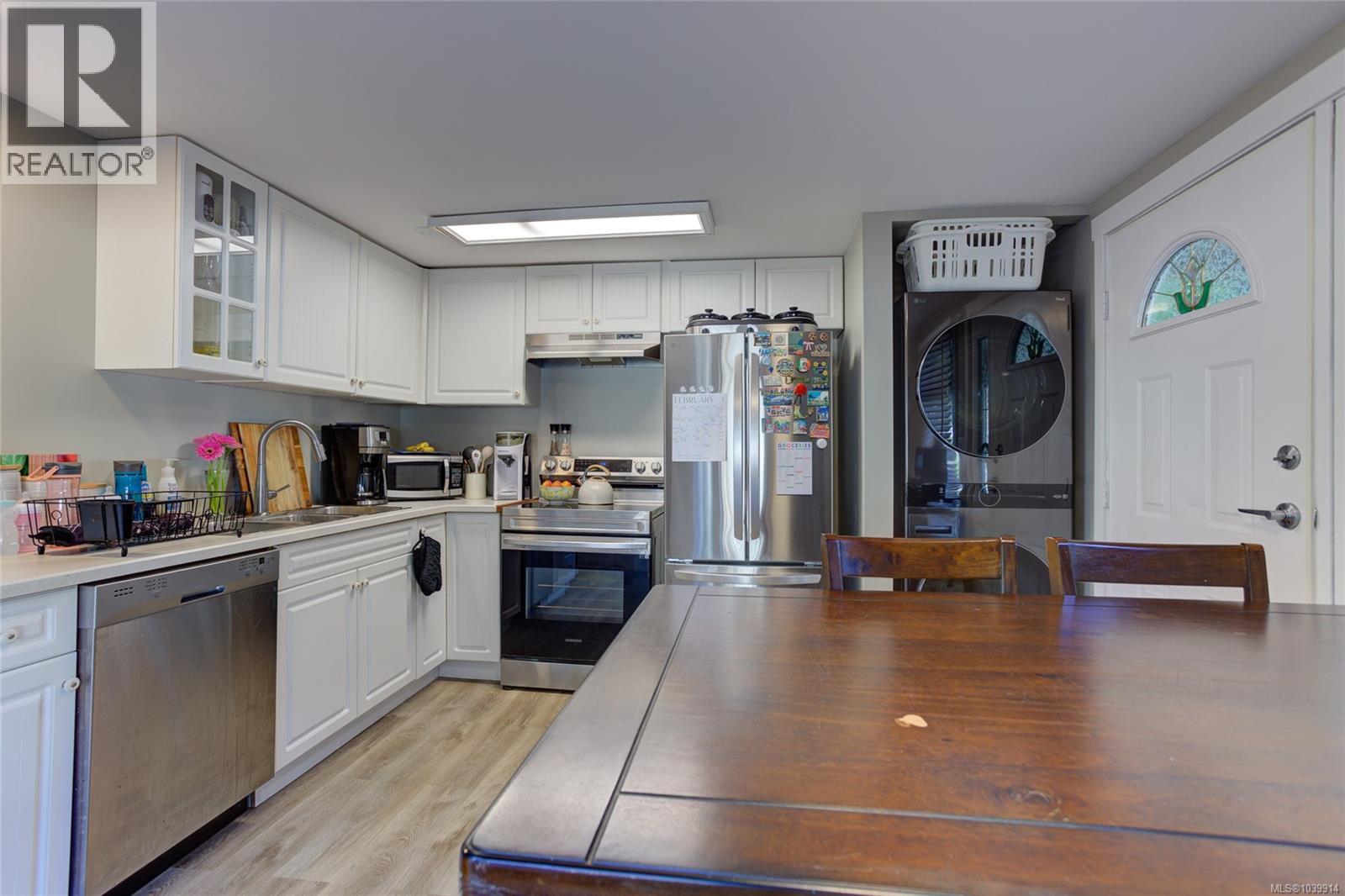 #57 2817 Sooke Lake Rd - 10