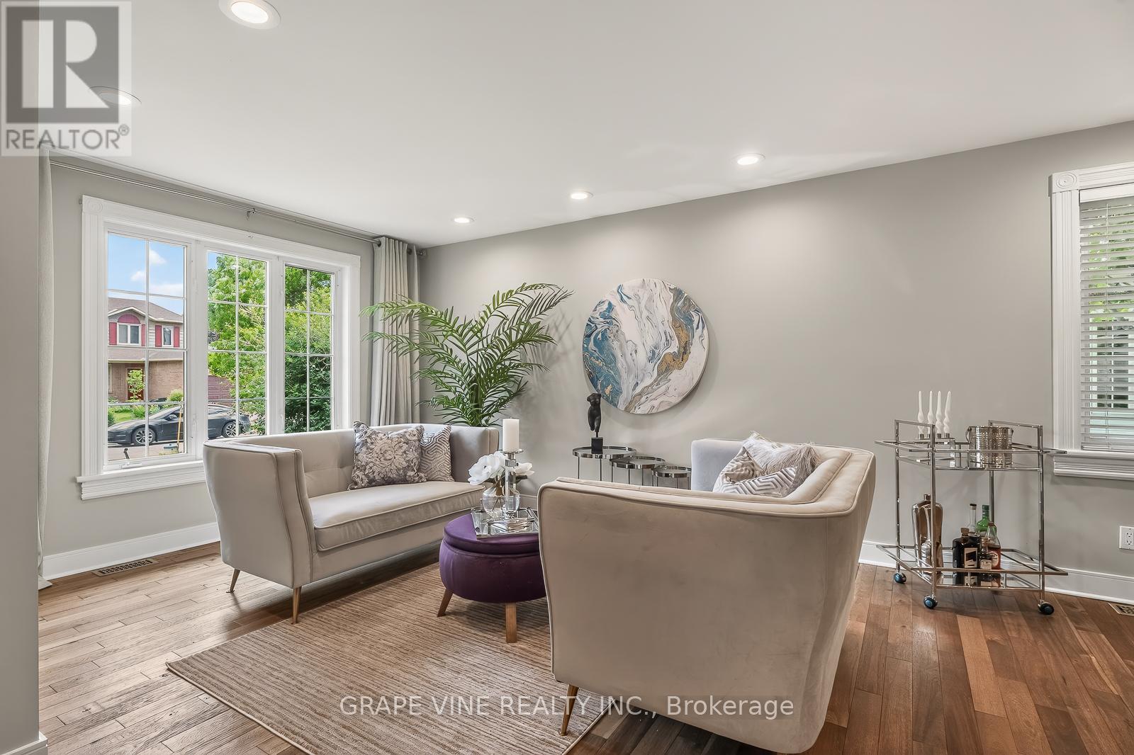 4 CARBERY DRIVE - 11