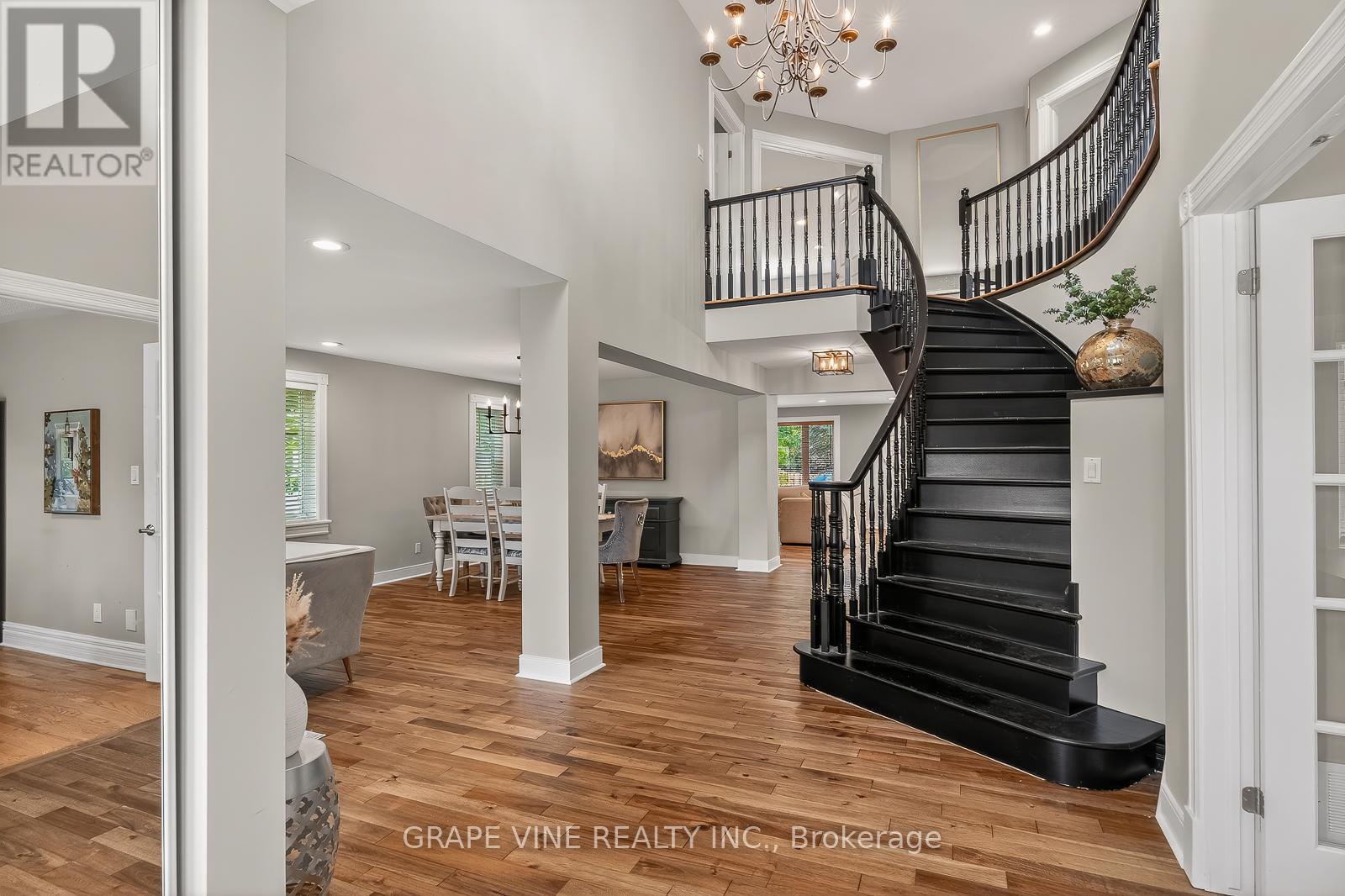 4 CARBERY DRIVE - 9
