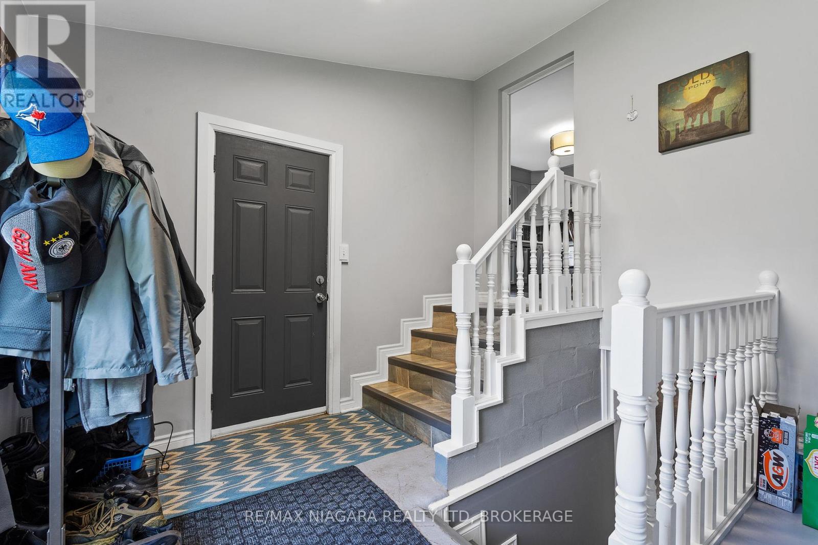 809 BROADWAY AVENUE - 15