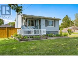 809 BROADWAY AVENUE