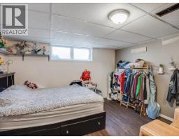 814 10th Street, Castlegar, BC V1N2H8 Photo 27