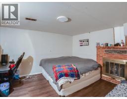 814 10th Street, Castlegar, BC V1N2H8 Photo 28
