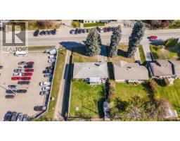 814 10th Street, Castlegar, BC V1N2H8 Photo 38