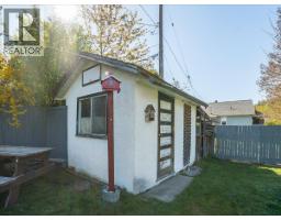 814 10th Street, Castlegar, BC V1N2H8 Photo 34