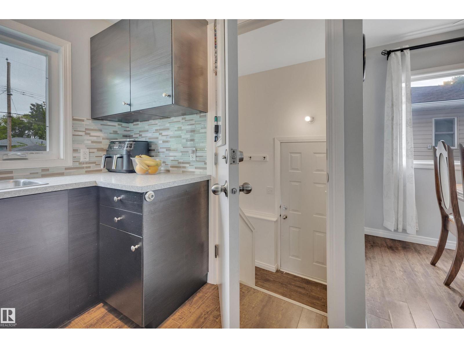 11925 37 ST NW — photo 30