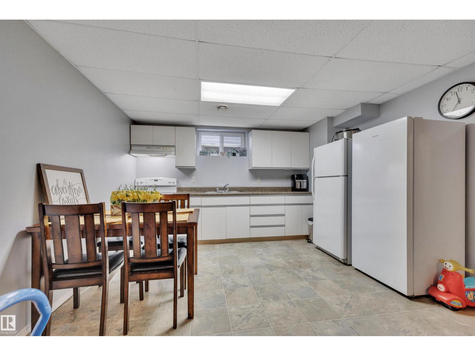 11925 37 ST NW — photo 37