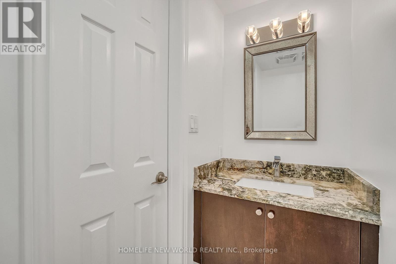 351 LAWRENCE AVENUE W - 19