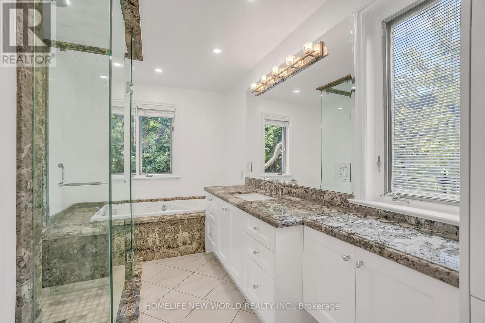 351 LAWRENCE AVENUE W - 25