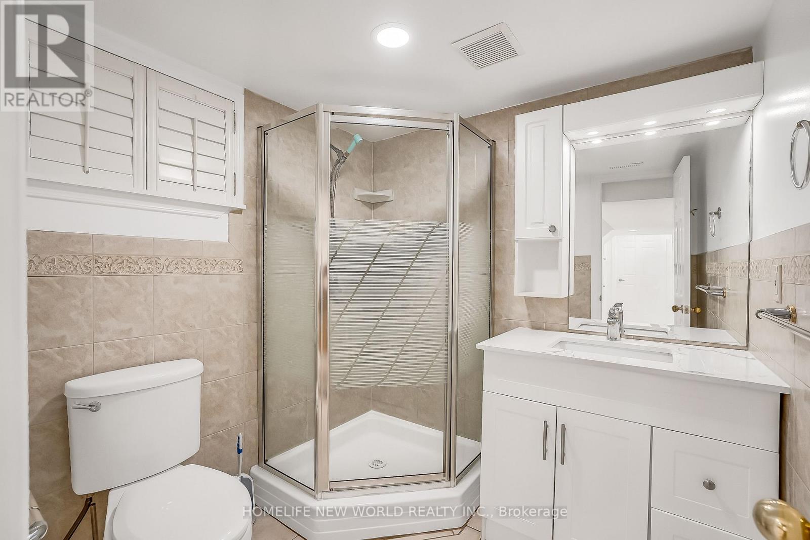 351 LAWRENCE AVENUE W - 38