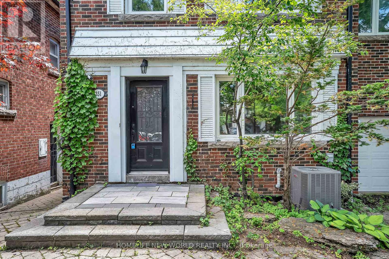 351 LAWRENCE AVENUE W - 4