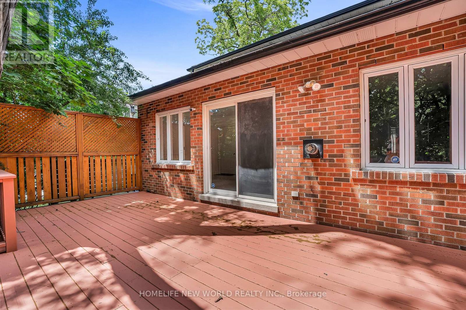 351 LAWRENCE AVENUE W - 44