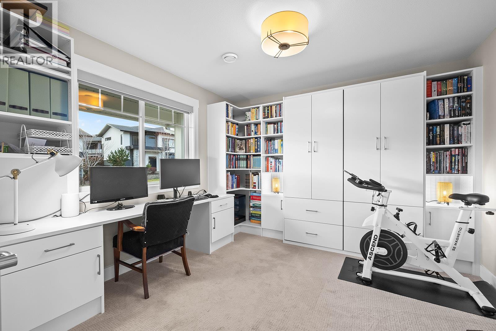  1330 Rocky Point Drive, Kelowna