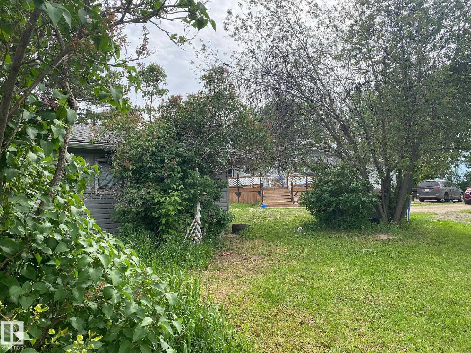 242028 TWP ROAD 452 - 14