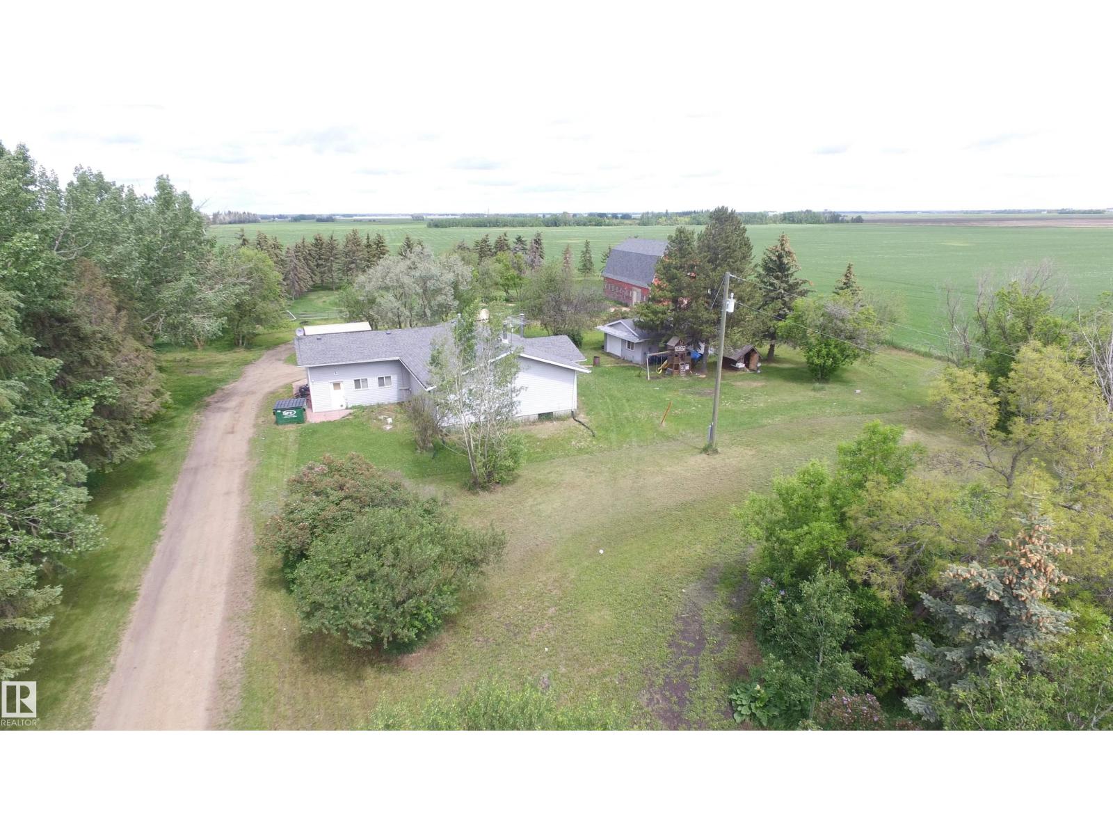 242028 TWP ROAD 452 - 9