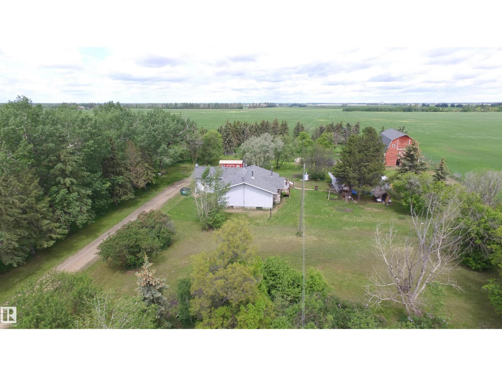 242028 TWP ROAD 452 - 55