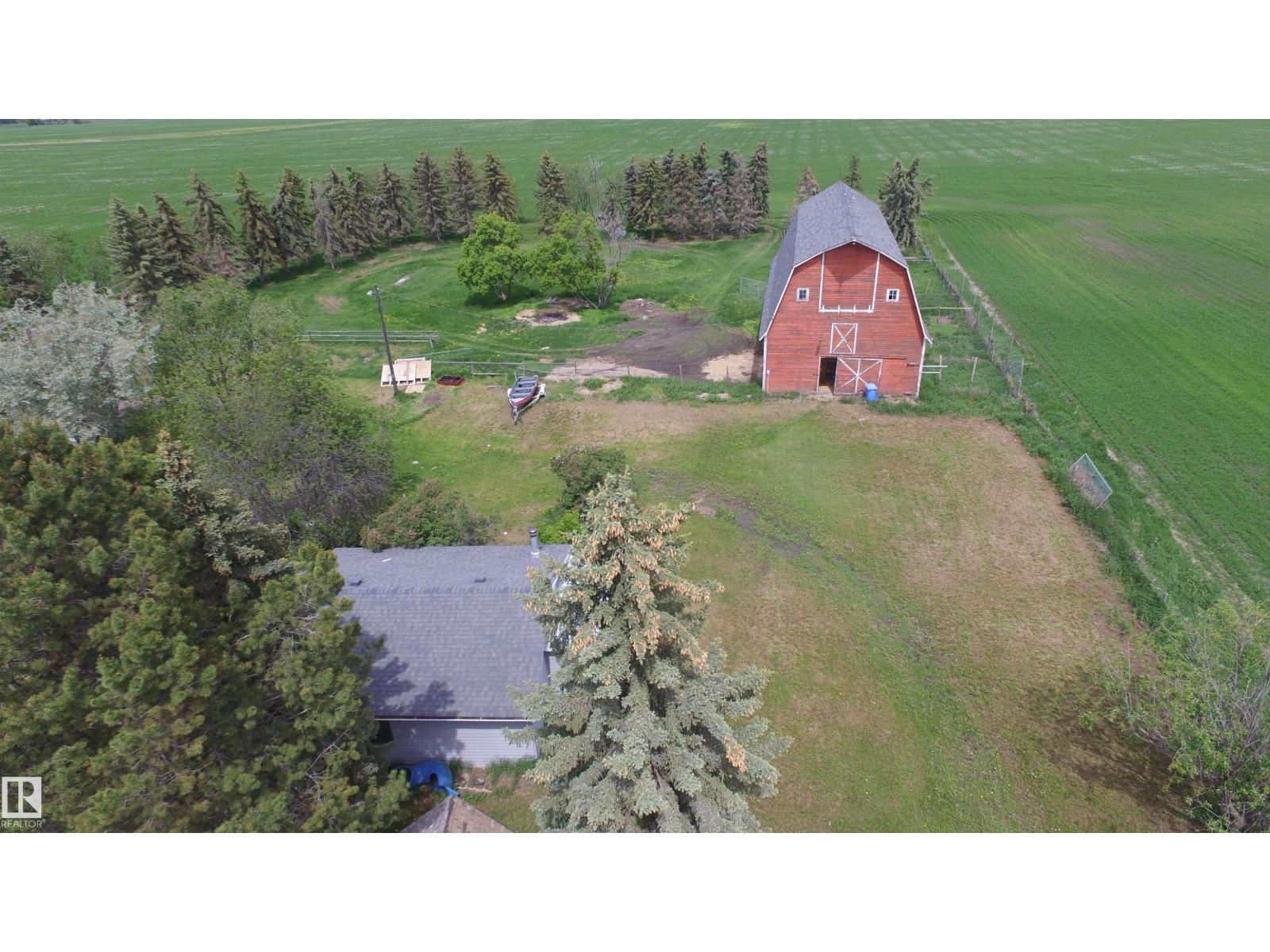 242028 TWP ROAD 452 - 61