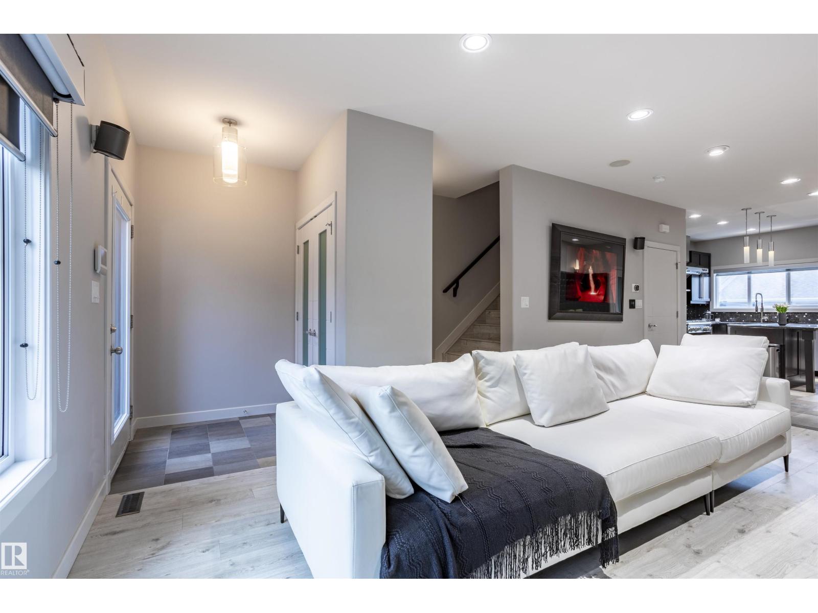 4949 TERWILLEGAR CM NW - 13