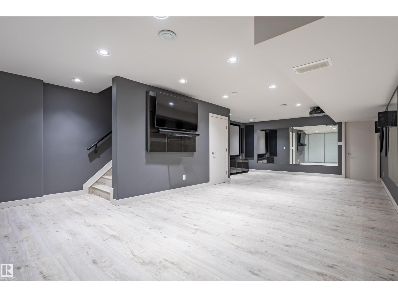 4949 TERWILLEGAR CM NW - 34