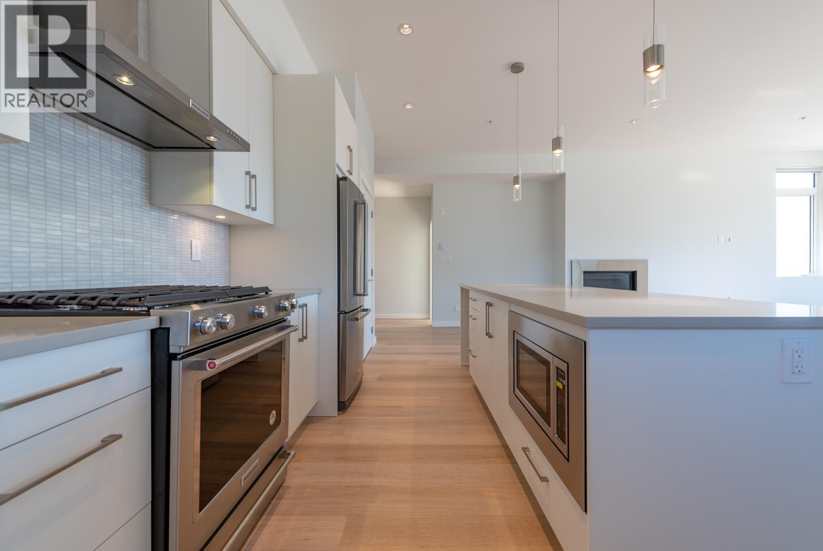 301 41328 SKYRIDGE PLACE, Squamish