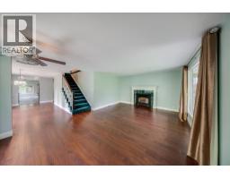 Foyer - 25 Davis Avenue, Fruitvale, BC V0G1L0 Photo 17