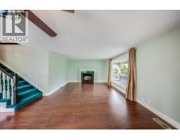 Living room - 25 Davis Avenue, Fruitvale, BC V0G1L0 Photo 18