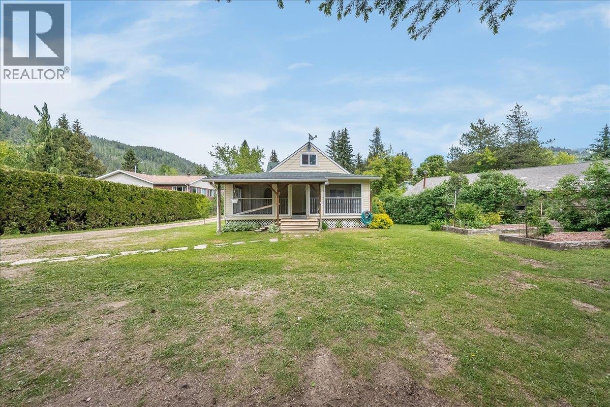 25 Davis Avenue - 61