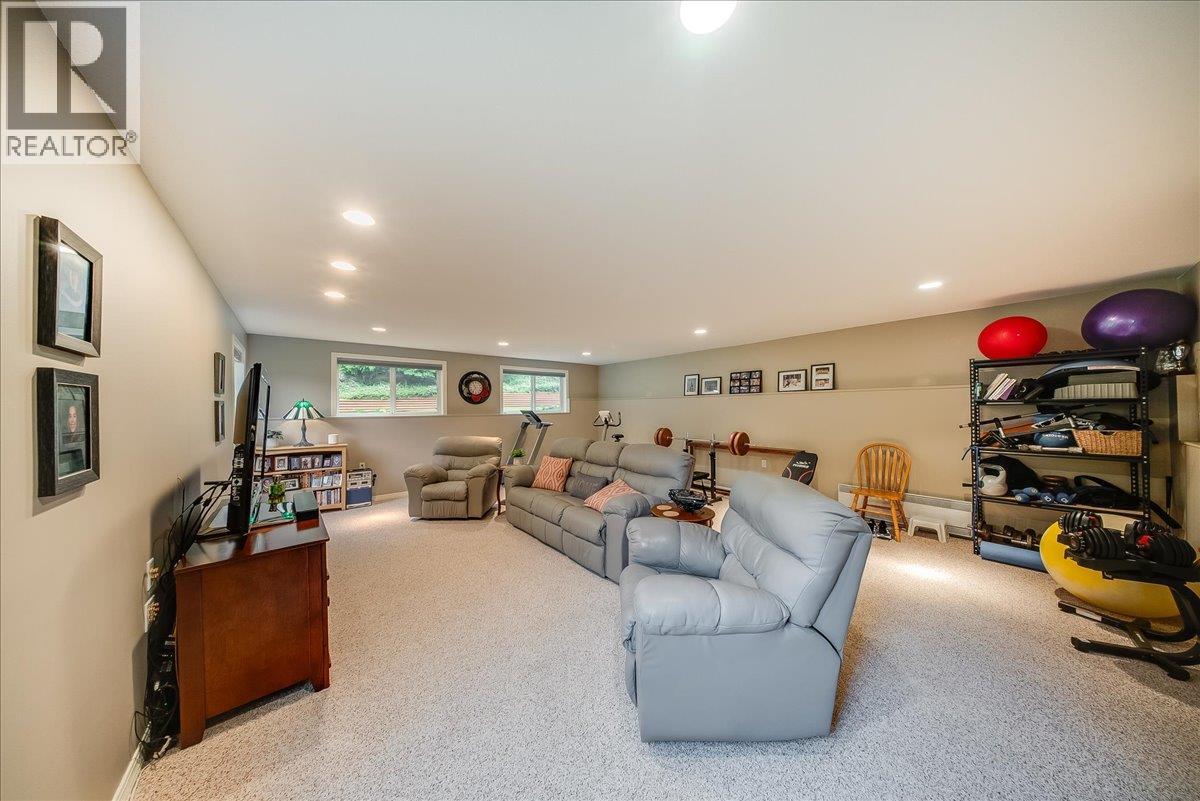 2321 McBride Street - 44